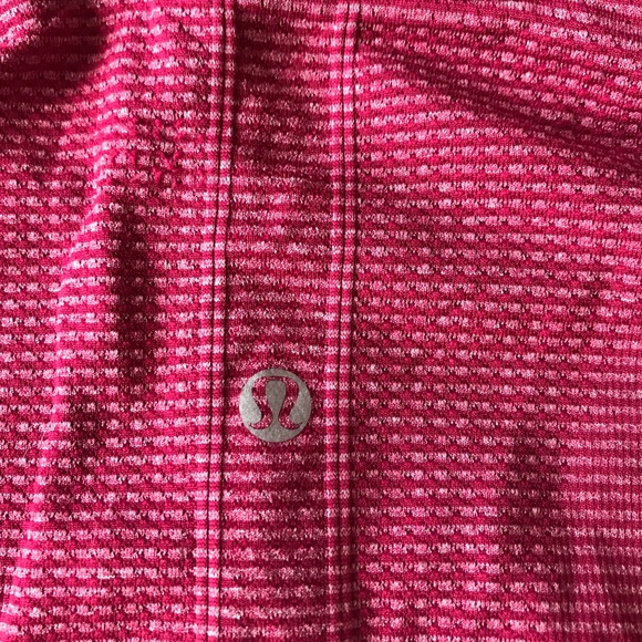 Lululemon Swiftly tech half zip. Size 8 - Picture 3 of 7